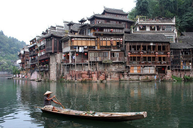 Fenghuang-1a