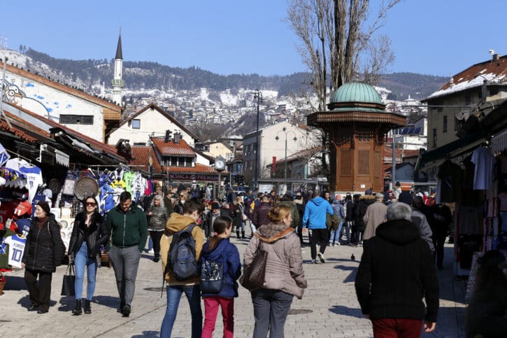 NATPROSJEČNO TOPLO VRIJEME DO 25. FEBRUARA, A ONDA SLIJEDI PROMJENA NATPROSJEČNO TOPLO VRIJEME DO 25. FEBRUARA, A ONDA SLIJEDI PROMJENA