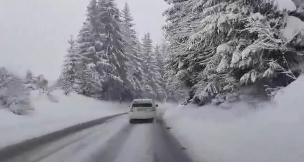 JAVILI SE METEOROLOZI: BIT ĆE SNIJEGA I DO KOLJENA JAVILI SE METEOROLOZI: BIT ĆE SNIJEGA I DO KOLJENA